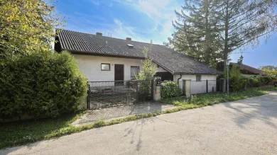 Außenansicht straßenseitig