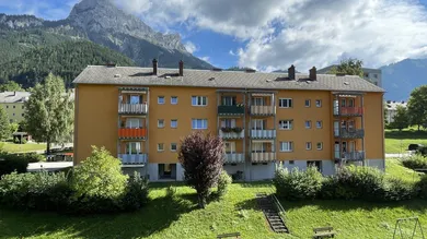 Lindenstraße 4