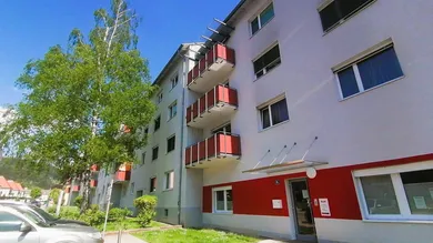 Gebäudeansicht Balkone