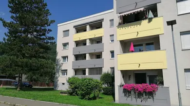 Gebäudeansicht Loggia