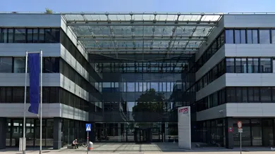 Euro Plaza