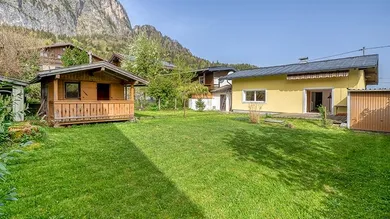 HP1-Grundstück-mit-Altbestand-Grödig-Ansicht-Haus