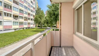 HP1-2-Zimmer-Wohnung-Salzburg-Lehen-Balkon