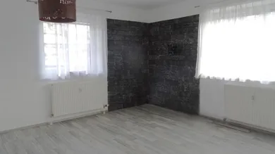 2-Zimmer-Wohnung-Hallwang bei Salzburg-Wohnzimmer
