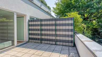 HP1-2-Zimmer-Wohnung-Herrnau-Balkon