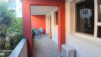 Terrasse mit Klimagerät