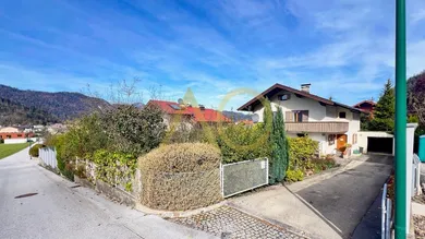 Grundstück in ruhiger Sonnenlage mit altem Einfamilienhaus (2)