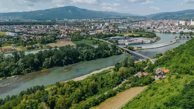 Ansicht vom Grundstück Richtung SW