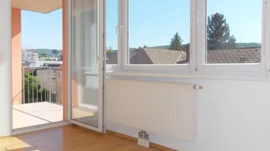 a Wohnküche-Balkon
