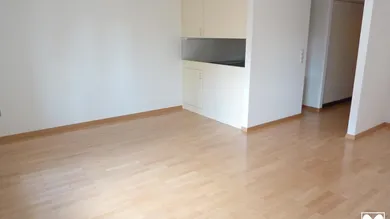 Wohnraum mit Blick zur Küche