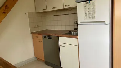möblierte Küche
