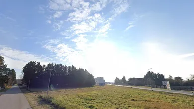 Blick von der Nordseite zum Bauplatz