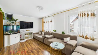 Wohnzimmer / Top 2
