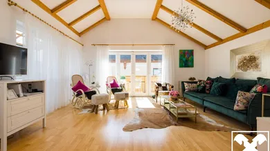 Wohnzimmer DG