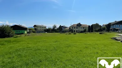 Grundstück