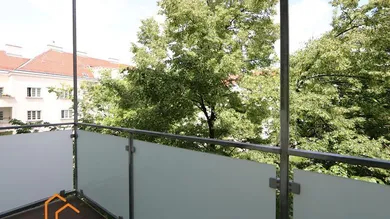 11,8 sqm balcony