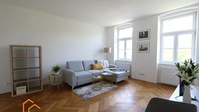charmanter gro&#223;z&#252;giger Wohnraum