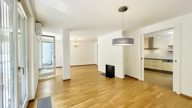 DECUS - Immobilien