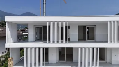 Brixen-Neubau-Luxus-Penthous-Immobilien-Plose-Wohnung-Garten-Wandern-Berge-Stadt-Bischofsstadt-White-Residence-Bressanone-Nuova Costruzione-Attico-di-lusso-Immobili-Plose-Appartamento-Giardino-Escursioni-Montagna-Città-Città Vescovile-Residenza Bianca