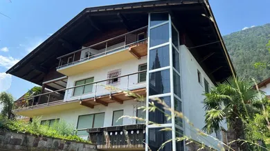 Marling-Marlengo-Haus-casa-renovierungsbedürftig-da ristrutturare