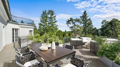 Terrasse im 2. OG, Symbolfoto