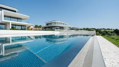 Infinity Pool