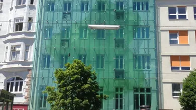 01_wohnung_wien_5_wiedner_hauptstrasse_miete_altbauwohnung_balkon_wh-fassade