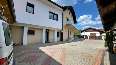 Gebäudeansicht 2