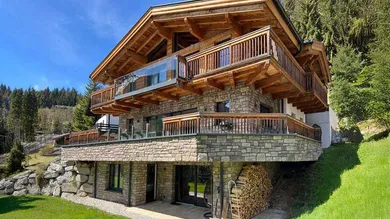 1305-Hinterglemm-Chalet (1)