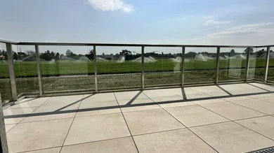 Terrasse und Ausblick