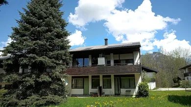 Gemeinsamer Garten beim Haus