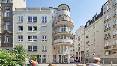 Hausansicht II