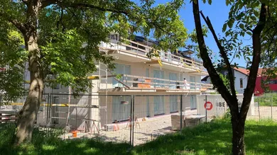 Gebäude