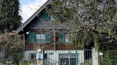 Straßenansicht