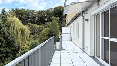 Großer Balkon