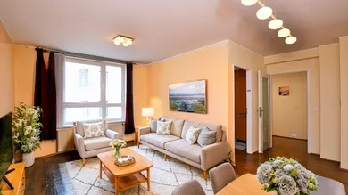 Wohnzimmer (virtuell eingerichtet)