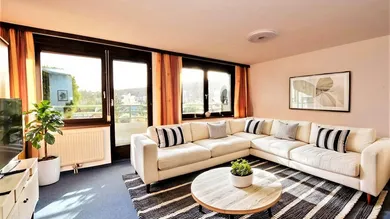 Wohnzimmer (virtuell eingerichtet)