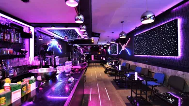 Bar