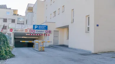 Einfahrt TG
