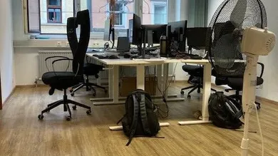 Büro 4