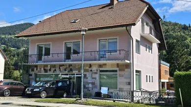 Das Wohn- und Geschäftshaus
