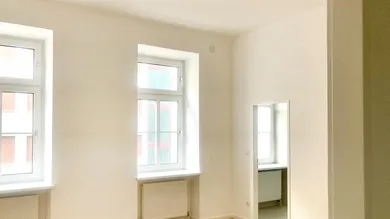 Wohn,- Schlafzimmer