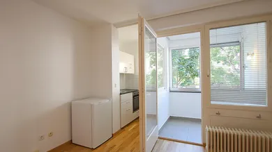 Wohnküche mit Loggia