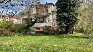 Hausansicht Garten