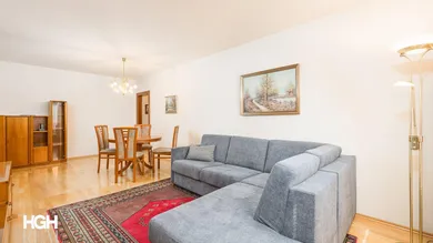 Gemütliche Wohnung im Eigentum mit Lift und guter Verkehrsanbindung