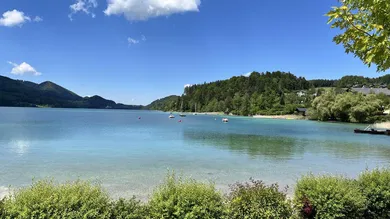 Der Fuschlsee ist gleich in der Nähe - zu Fuß