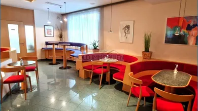 große Fläche in der Fußgängerzone