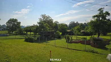 Baugrundstück im Grünen