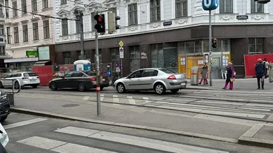 Strassenansicht, U-Bahn