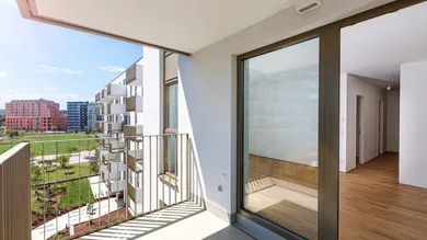 großer Balkon mit Weitblick (Beispielbild Vergleichswohnung)